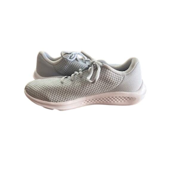 Under Armour Men\'s sz 8 Charged Pursuit 3 Halo Gray/Mod Gray